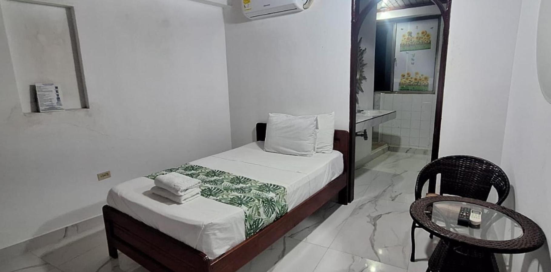 Hotel Yurupary Amazonas Leticia Exteriör bild